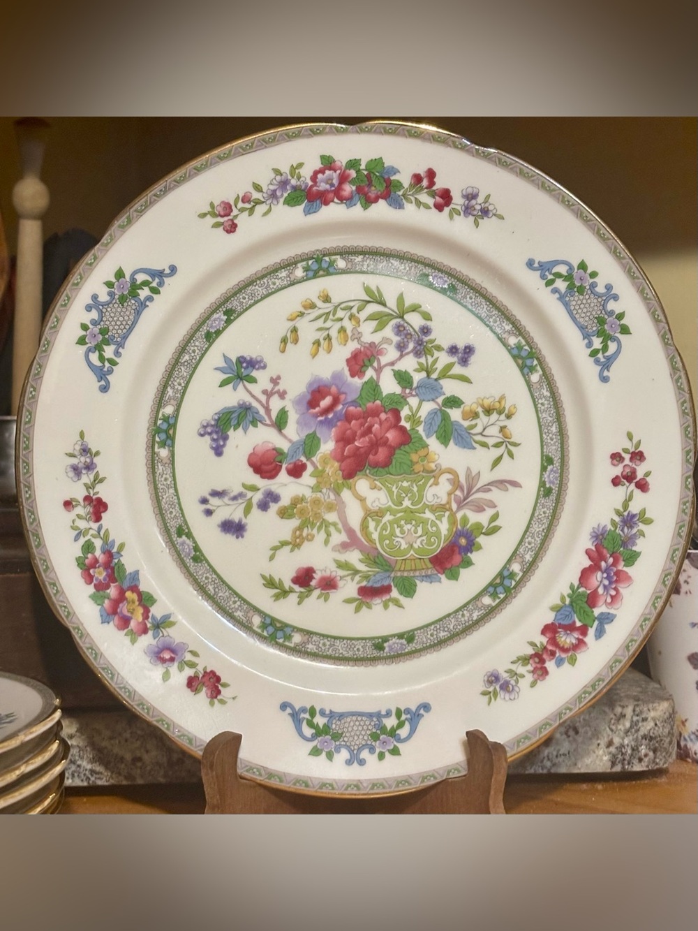 Tree of Kashmir by Paragon. 8 Dinner Plates 10 3/4”